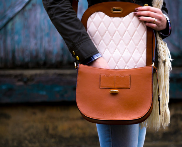 girl-with-brown-leather-bag