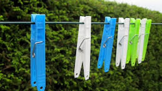 clothing pegs